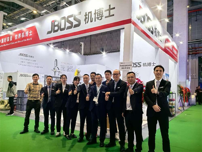 腾博会注塑机闪耀雅式橡塑展Chinaplas2024(中文)710.jpg